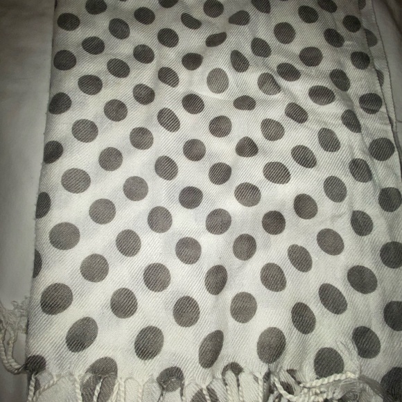 FGI scarf - Picture 4 of 8